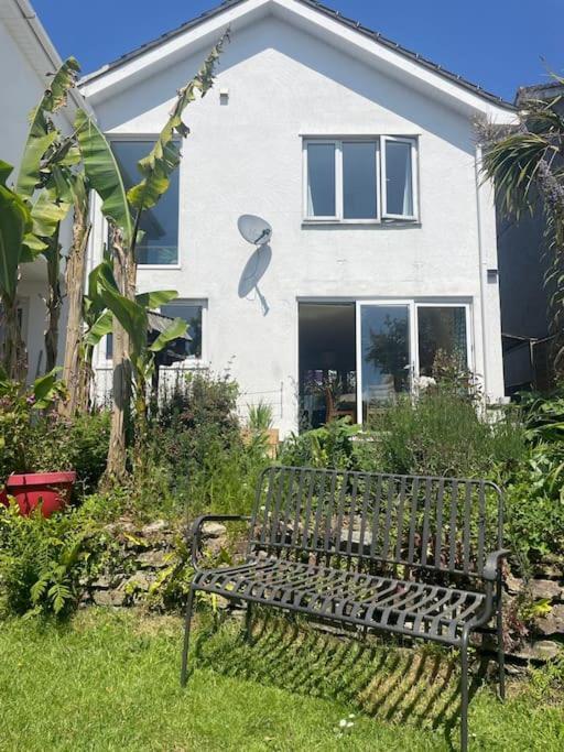 Stunning, Modern And Spacious House - Truro Eksteriør bilde