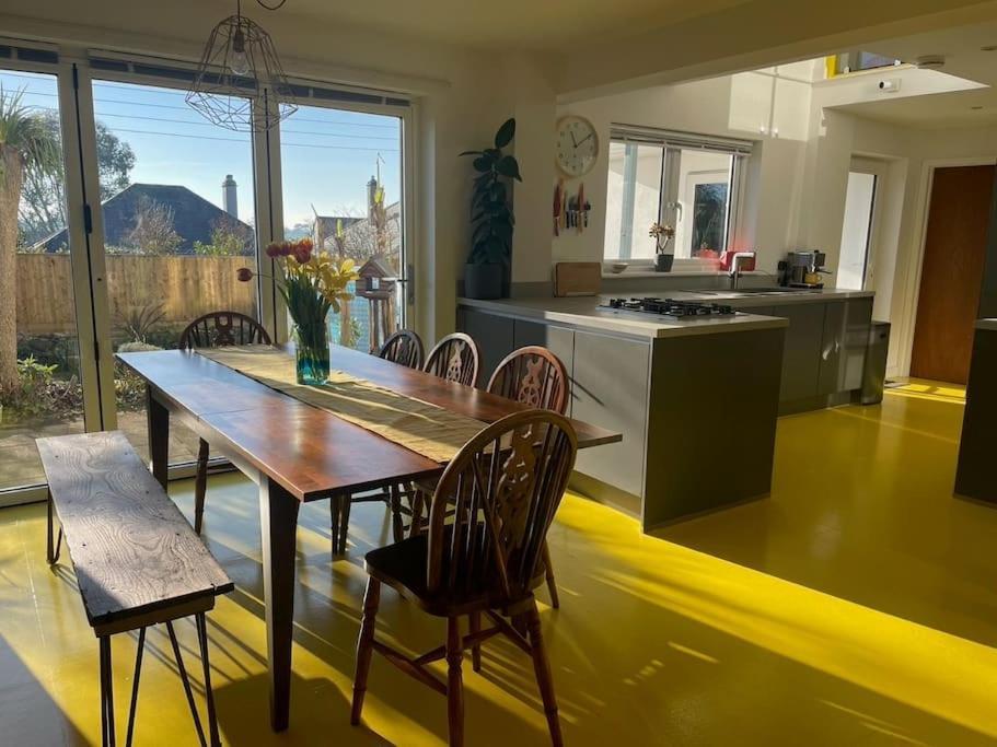Stunning, Modern And Spacious House - Truro Eksteriør bilde